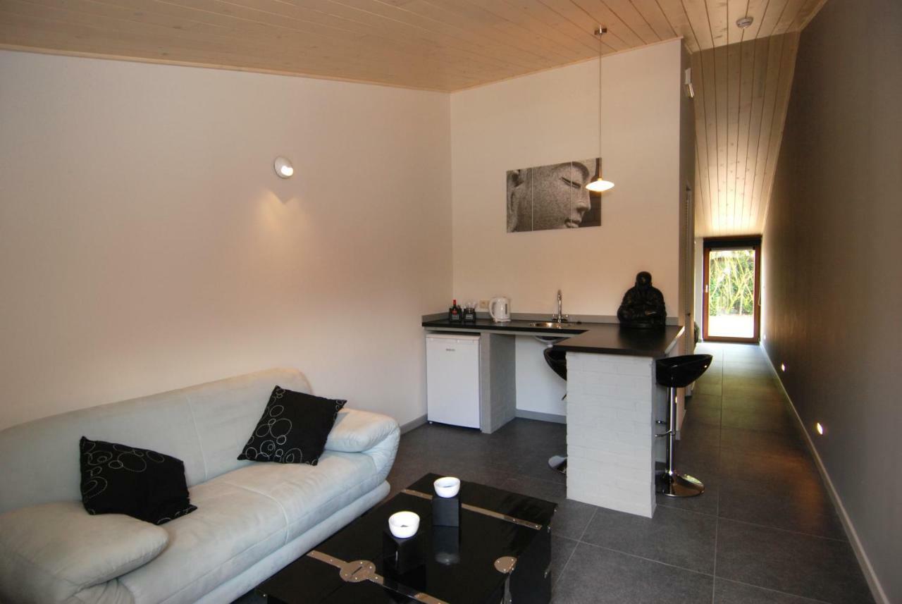 Bed and Breakfast Het Schalks Genot Poppel Экстерьер фото